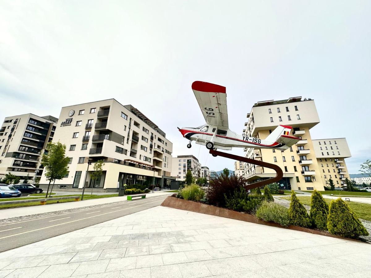 Kasper Coresi Mall - Rise Private Apartments & Suites Braşov Exteriör bild
