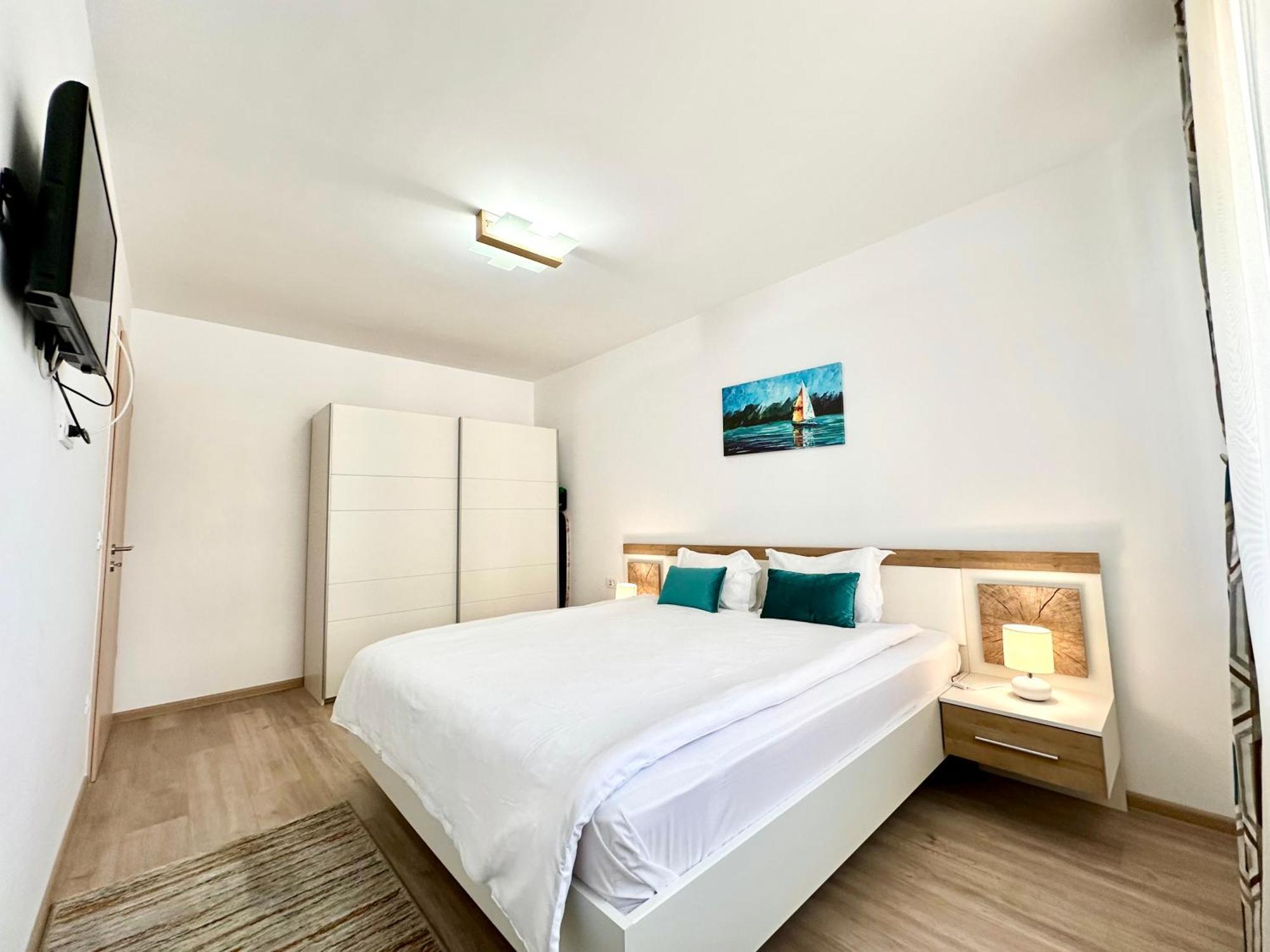 Kasper Coresi Mall - Rise Private Apartments & Suites Braşov Exteriör bild