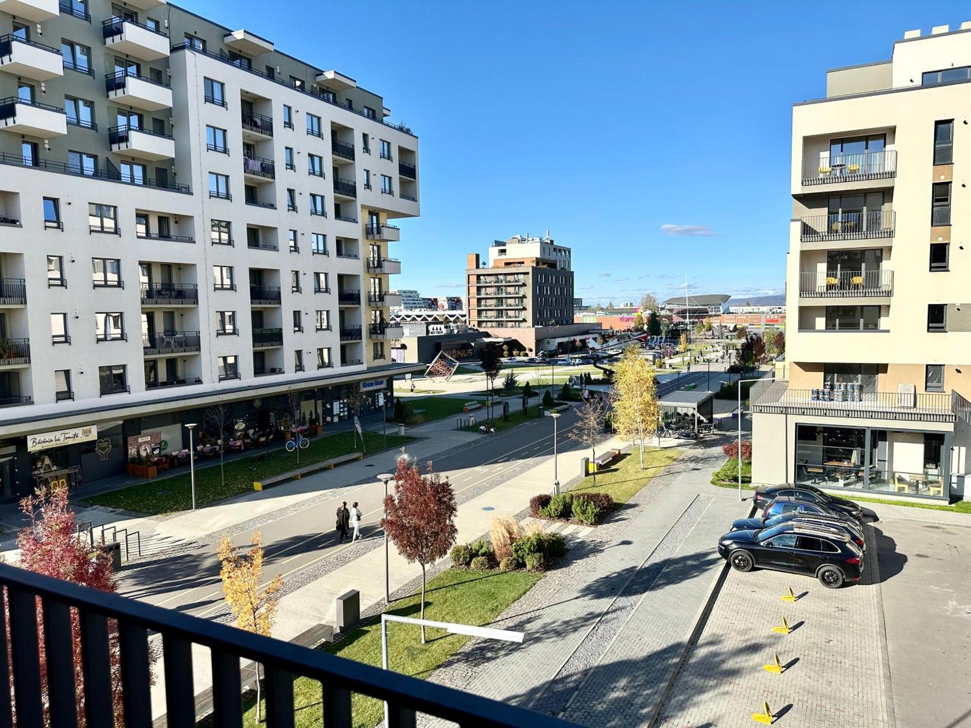 Kasper Coresi Mall - Rise Private Apartments & Suites Braşov Rum bild