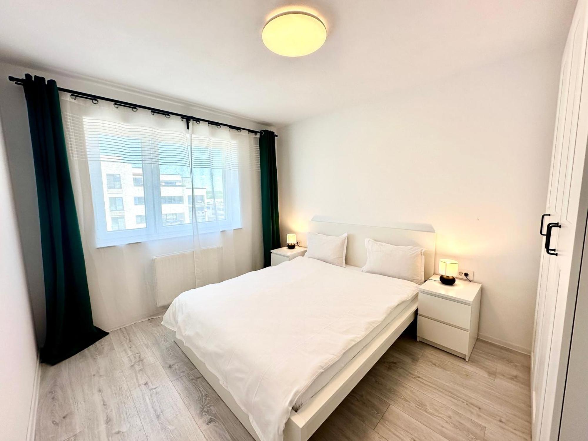 Kasper Coresi Mall - Rise Private Apartments & Suites Braşov Exteriör bild