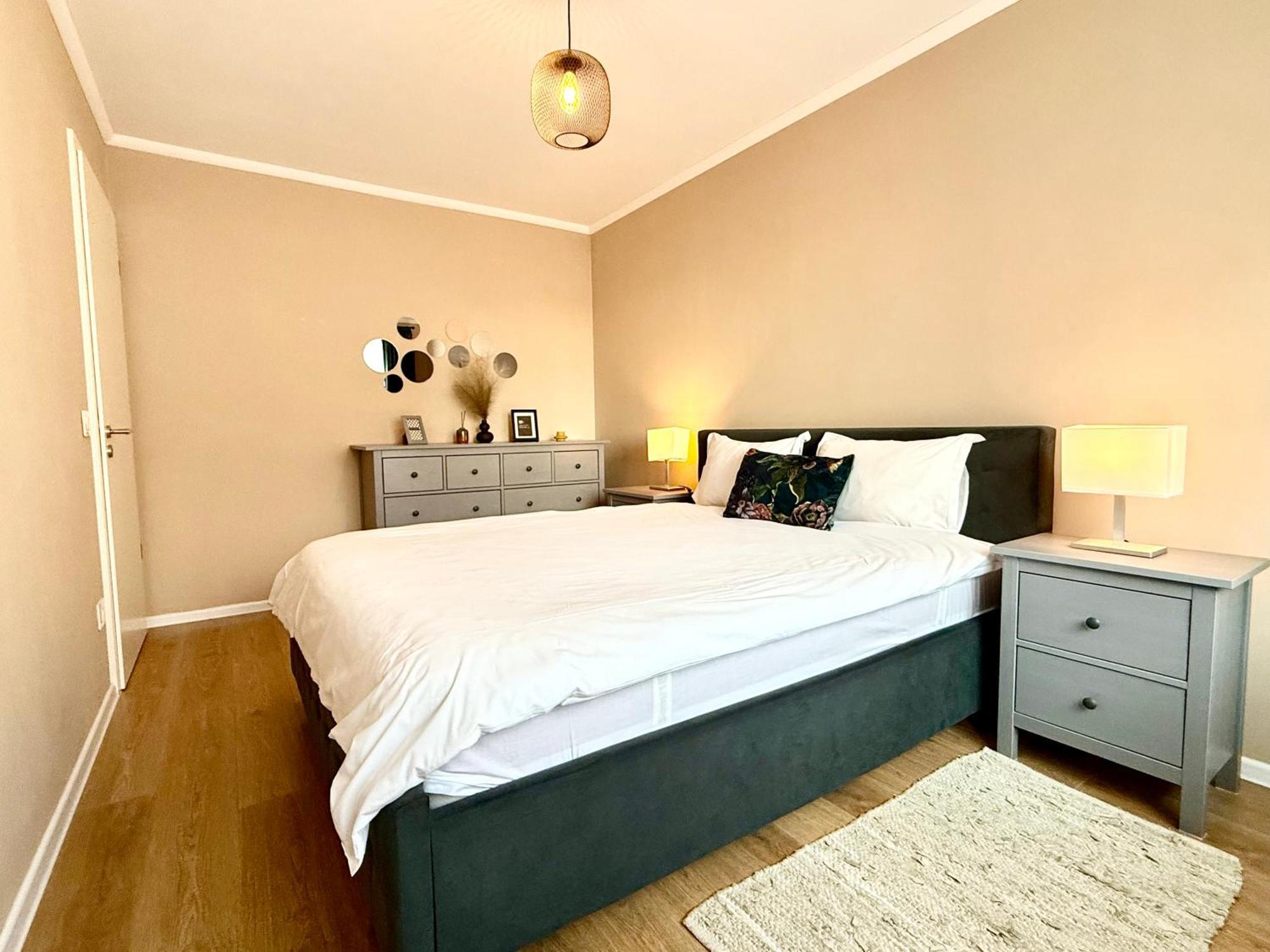 Kasper Coresi Mall - Rise Private Apartments & Suites Braşov Exteriör bild