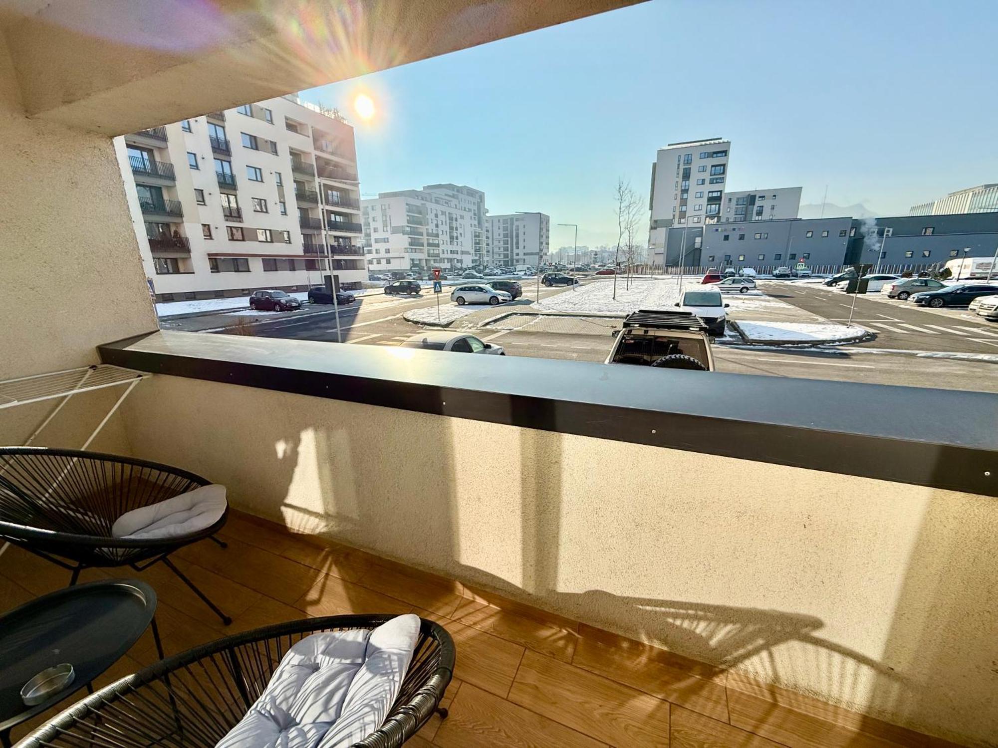 Kasper Coresi Mall - Rise Private Apartments & Suites Braşov Exteriör bild
