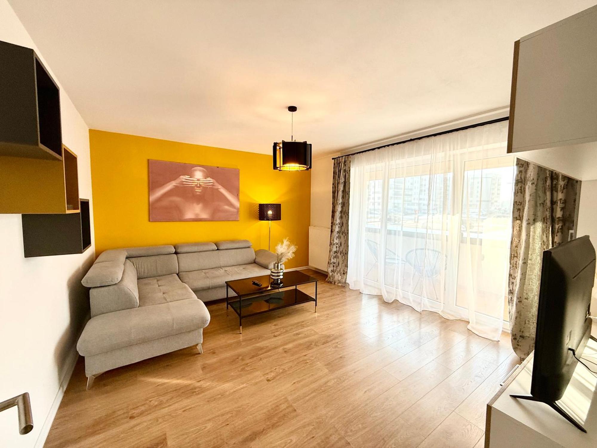 Kasper Coresi Mall - Rise Private Apartments & Suites Braşov Exteriör bild