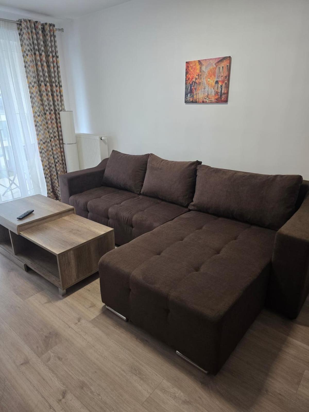 Kasper Coresi Mall - Rise Private Apartments & Suites Braşov Exteriör bild