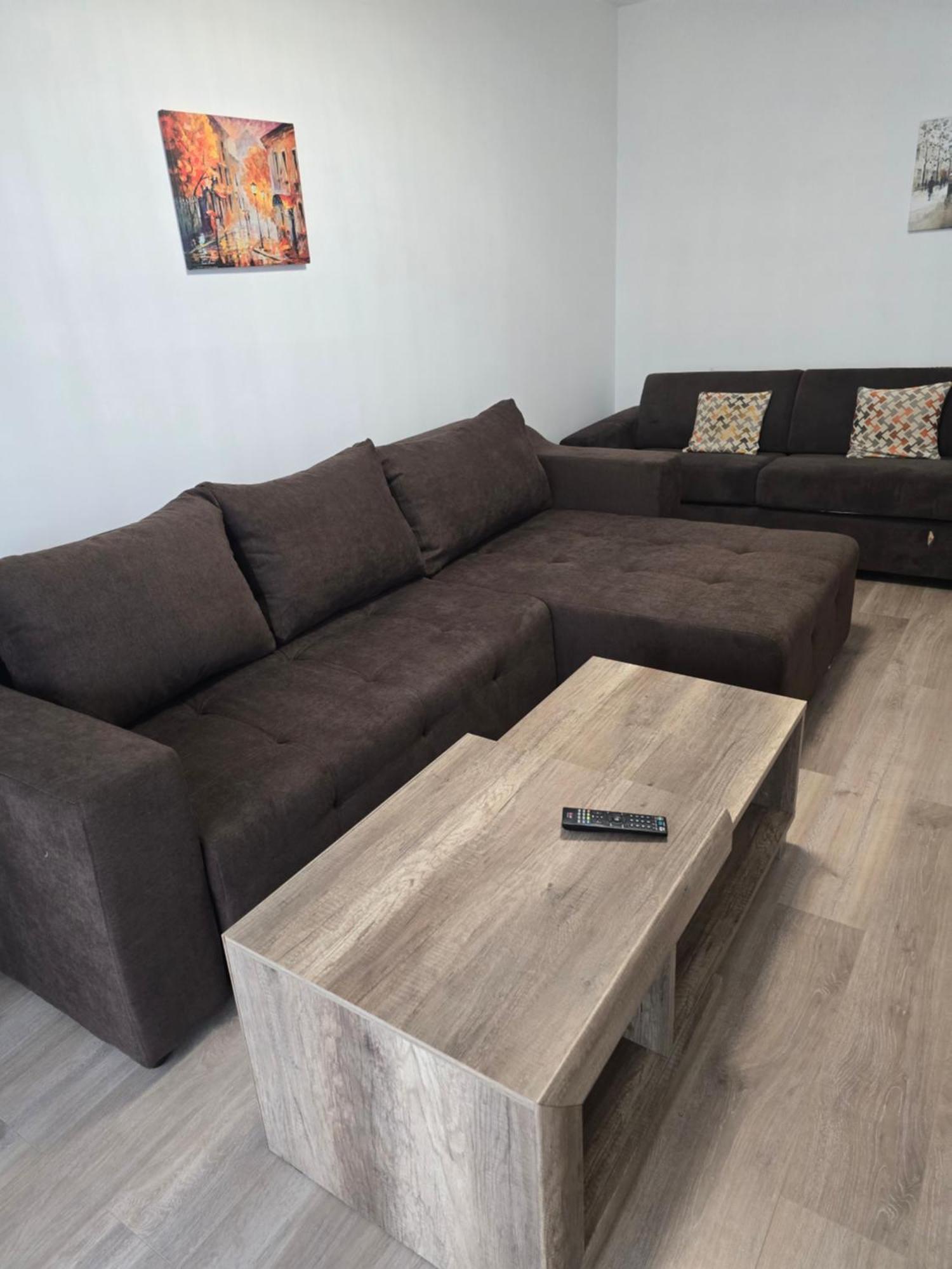 Kasper Coresi Mall - Rise Private Apartments & Suites Braşov Exteriör bild